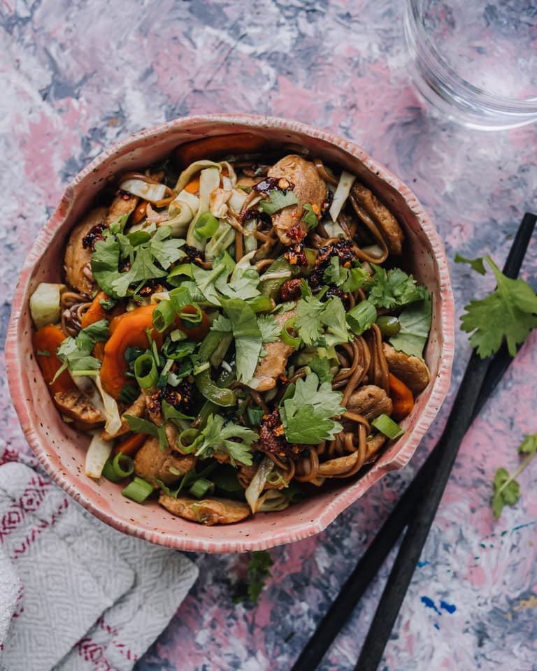 Annoskuva reseptille hoisin-soijasuikalenuudelit