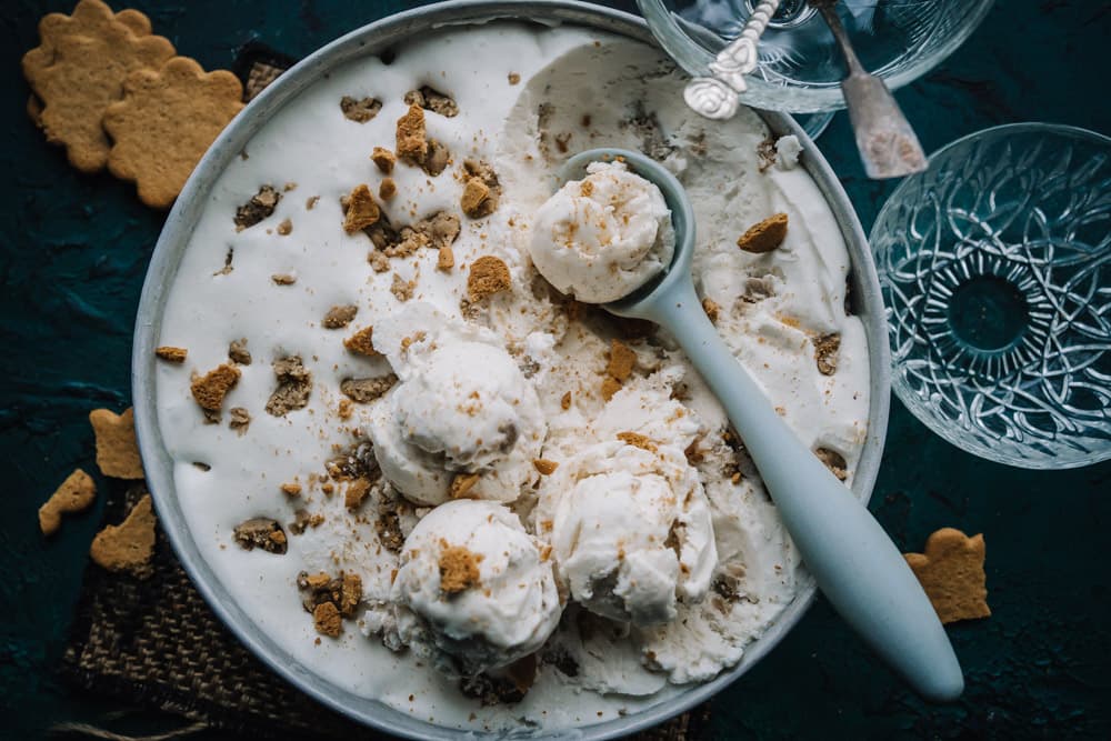 Annoskuva reseptille piparitaikinajäätelö