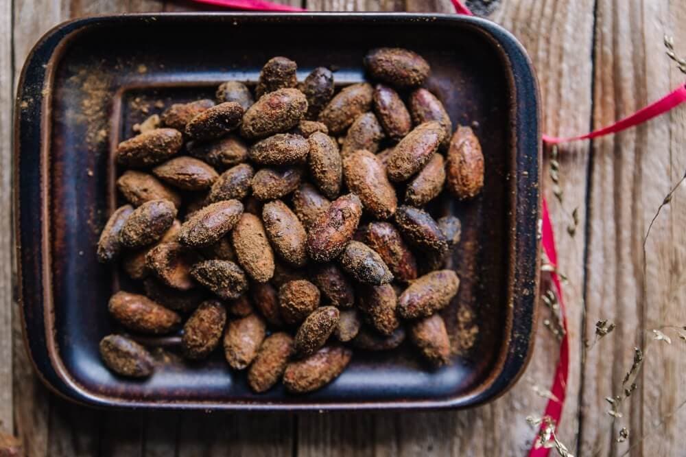 Annoskuva reseptistä lakritsimantelit kategorialle pienet herkut