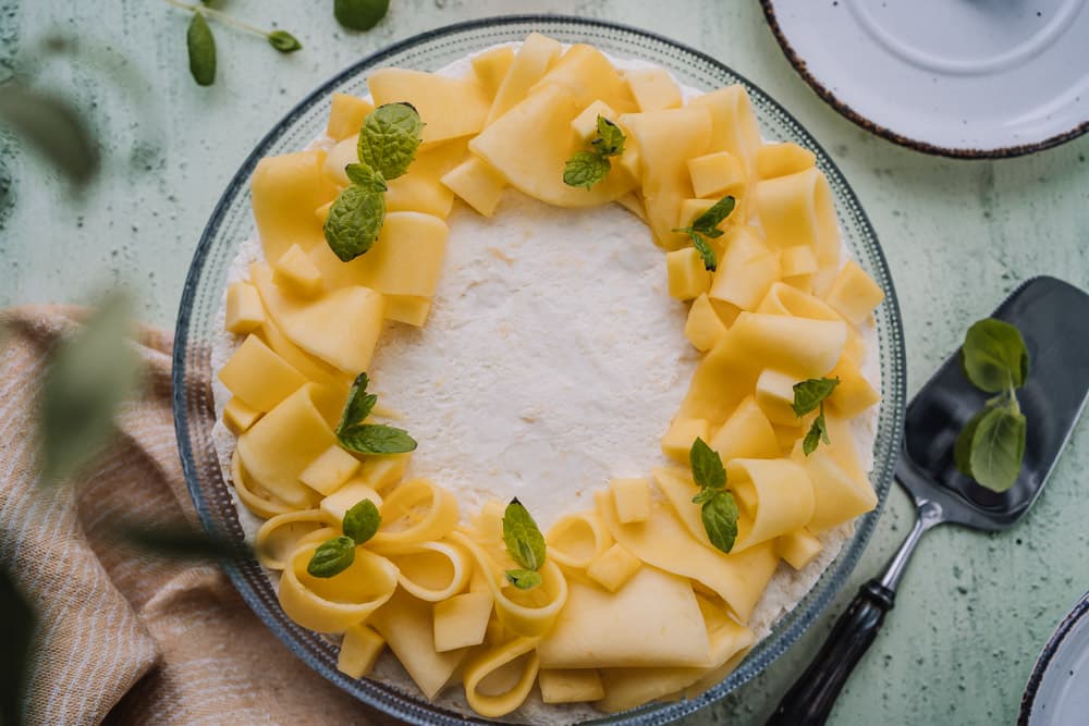 Annoskuva reseptistä mangoinen sitruunajuustokakku kategorialle resepti