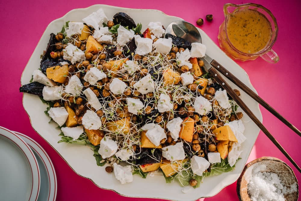 Annoskuva reseptistä paahdettu kasvis-kikhernesalaatti kategorialle resepti