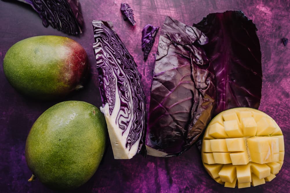 Annoskuva reseptistä punakaali ja mango kategorialle kuukauden kasvikset