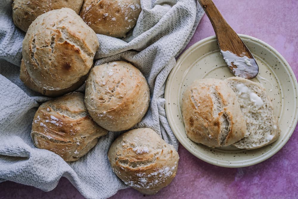 Annoskuva reseptistä puurosämpylät kategorialle suolaiset leivonnaiset