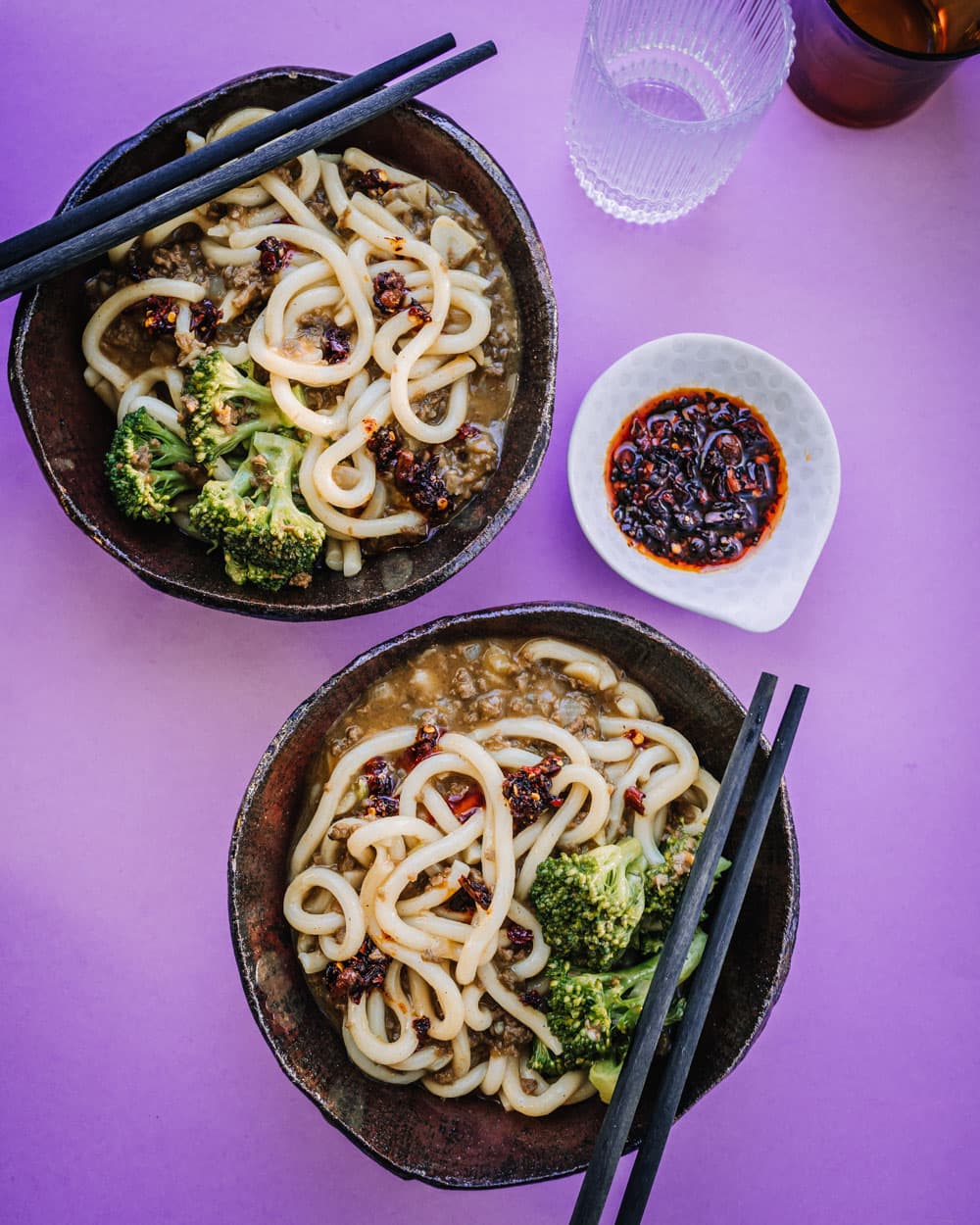 Annoskuva reseptille udon-nuudelit japanilaisessa currykastikkeessa