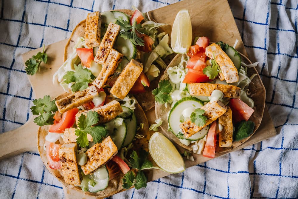 Annoskuva reseptistä vegaaniset halloumitacot kategorialle resepti